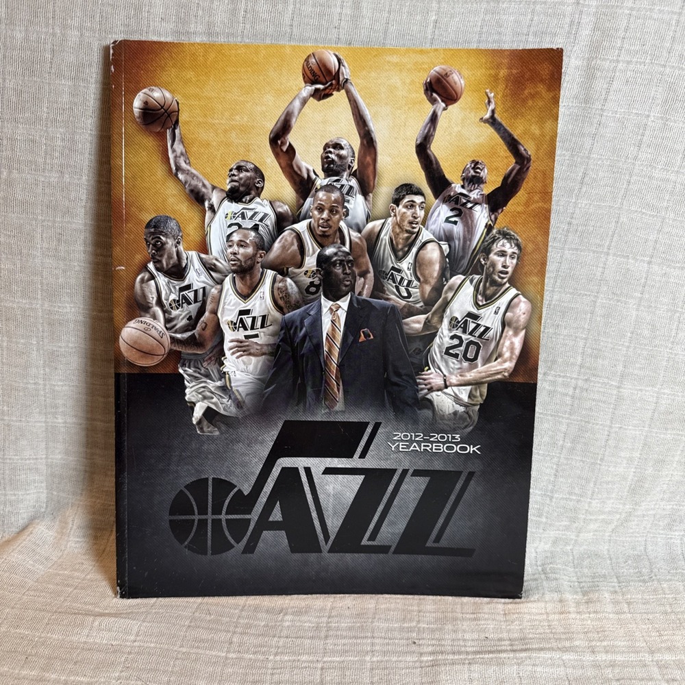 2012/2013 Utah Jazz NBA Yearbook Basketball Memorabilia